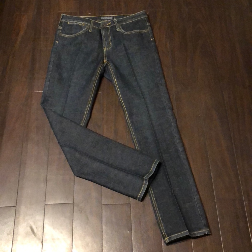 Apt 9 Sz 8 jeans